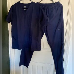 DAGACCI navy blue small scrubs set